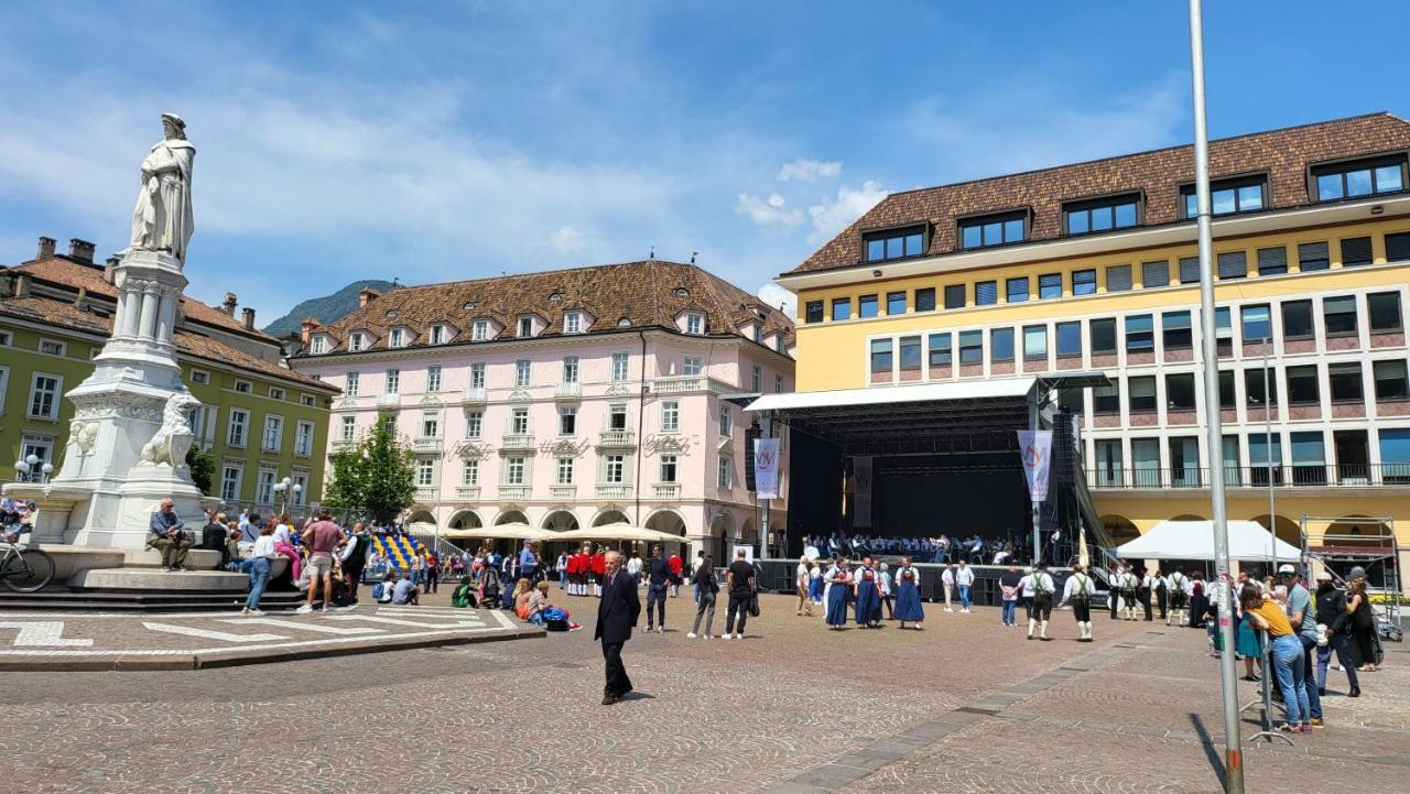 Dolomiti 1 Room Apartment Center Wi-Fi Ac Bolzano Zewnętrze zdjęcie
